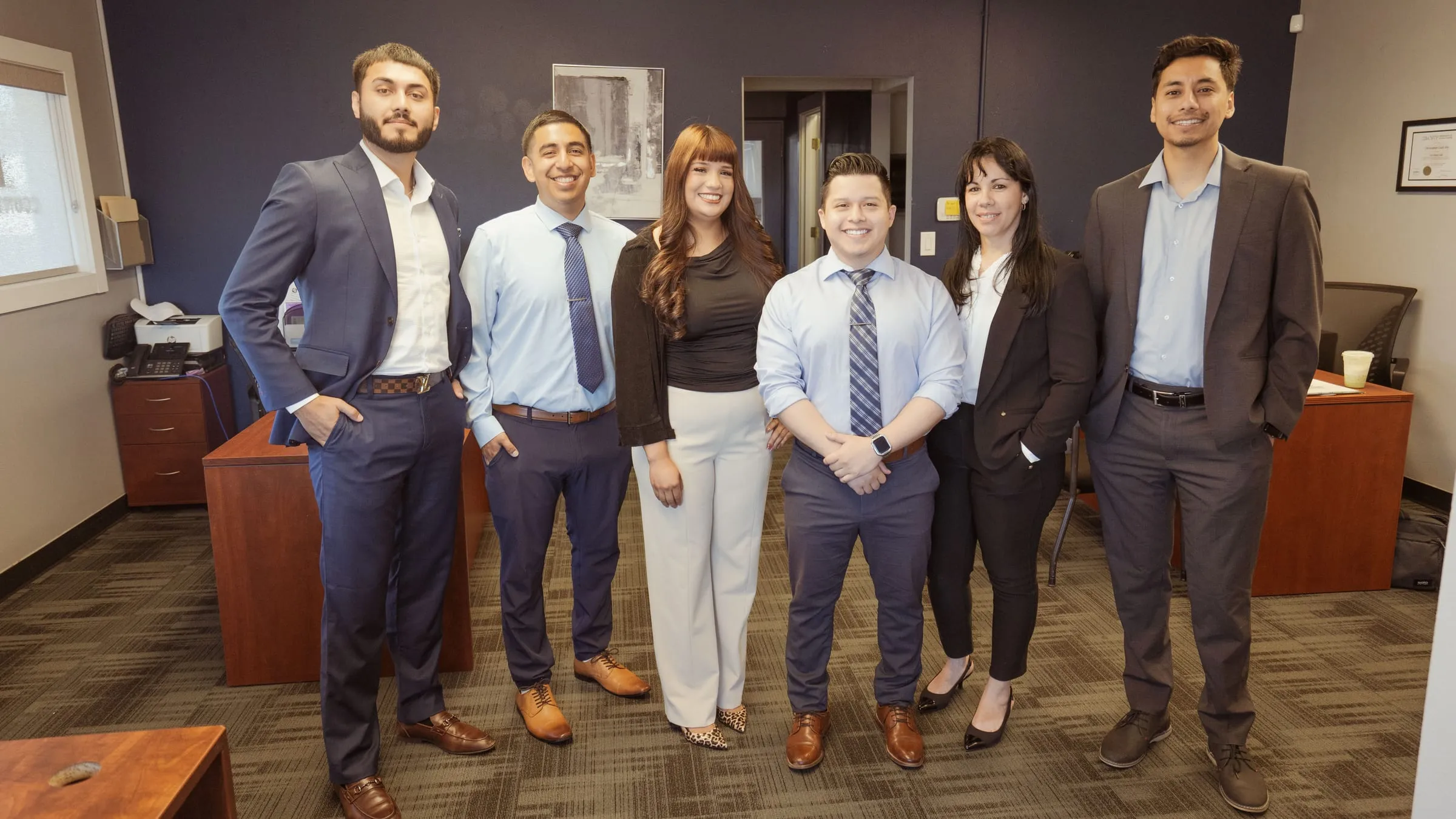 Equipo de Estrategias Noroeste en su oficina